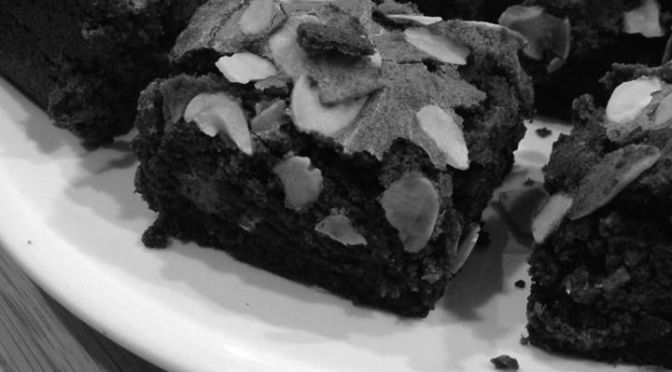 “She has a knife!” or how to involve a kid in your everyday household chores